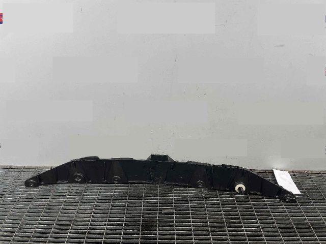 bontott RENAULT ZOE Hátsó középső Lökhárító Tartó (Műanyag)