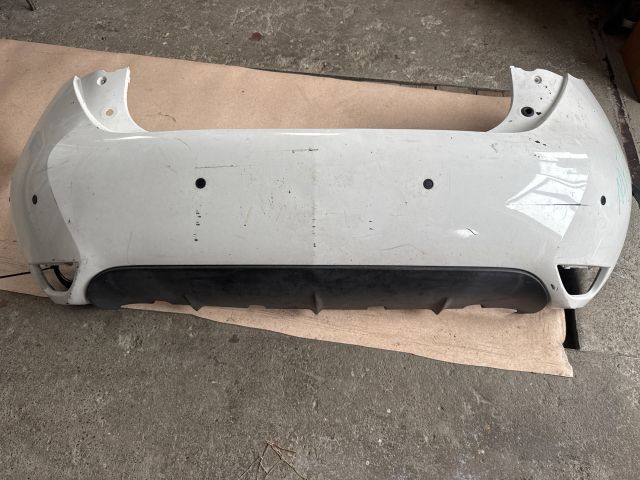 bontott RENAULT ZOE Hátsó Lökhárító (Üresen)