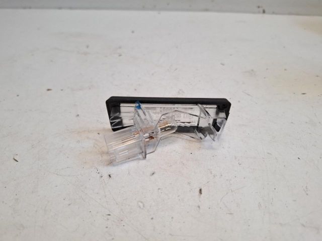 bontott RENAULT ZOE Hátsó Rendszámtábla Világítás