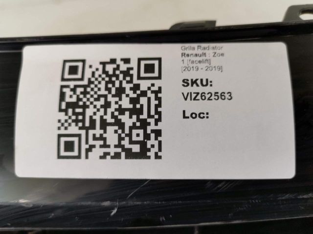 bontott RENAULT ZOE Hűtőrács
