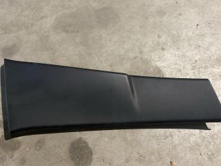 bontott RENAULT ZOE Jobb B Oszlop Burkolat