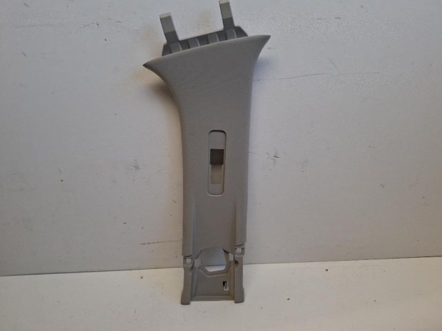bontott RENAULT ZOE Jobb B Oszlop Burkolat