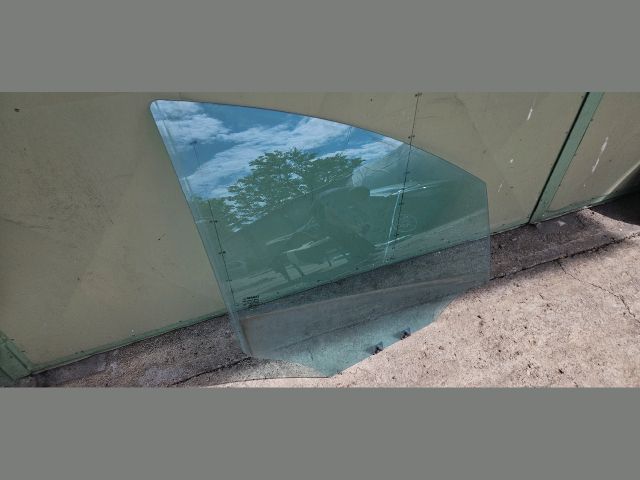 bontott RENAULT ZOE Jobb első Ablak