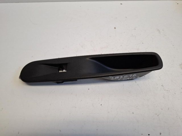 bontott RENAULT ZOE Jobb első Ablakemelő Kapcsoló Keret