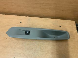 bontott RENAULT ZOE Jobb első Ablakemelő Kapcsoló