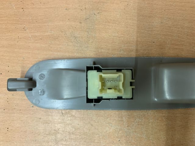 bontott RENAULT ZOE Jobb első Ablakemelő Kapcsoló