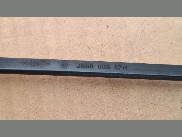 bontott RENAULT ZOE Jobb első Ablaktörlő Kar