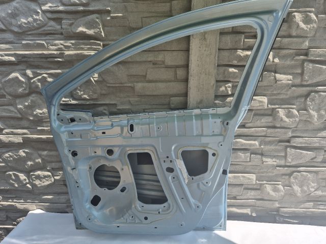 bontott RENAULT ZOE Jobb első Ajtó (Üres lemez)