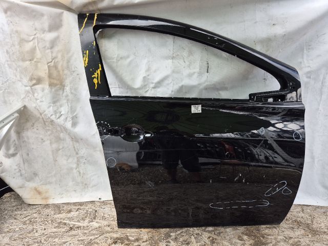 bontott RENAULT ZOE Jobb első Ajtó (Üres lemez)