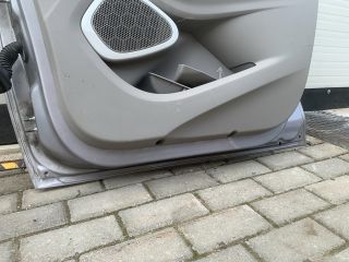 bontott RENAULT ZOE Jobb első Ajtó (Üres lemez)