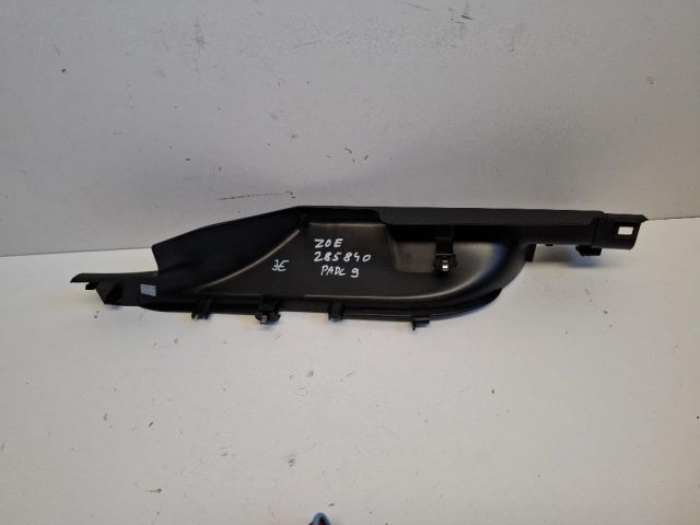 bontott RENAULT ZOE Jobb első Belső Küszöb Burkolat