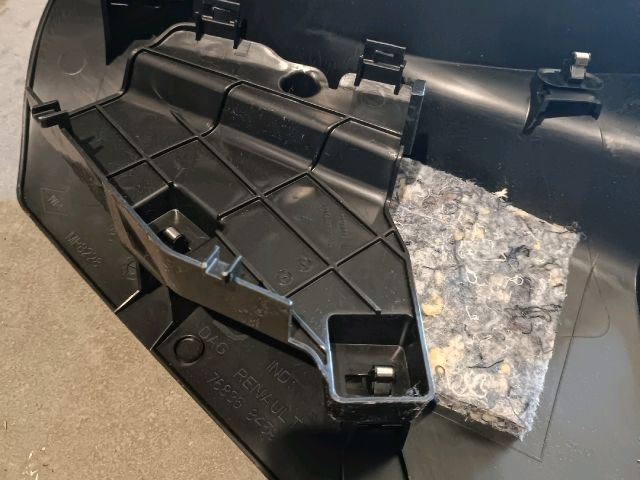 bontott RENAULT ZOE Jobb első Küszöb Díszléc