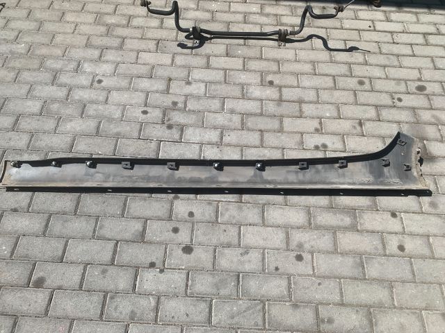 bontott RENAULT ZOE Jobb első Küszöb Díszléc