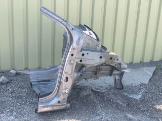 bontott RENAULT ZOE Jobb első Negyed Karosszéria Csomag