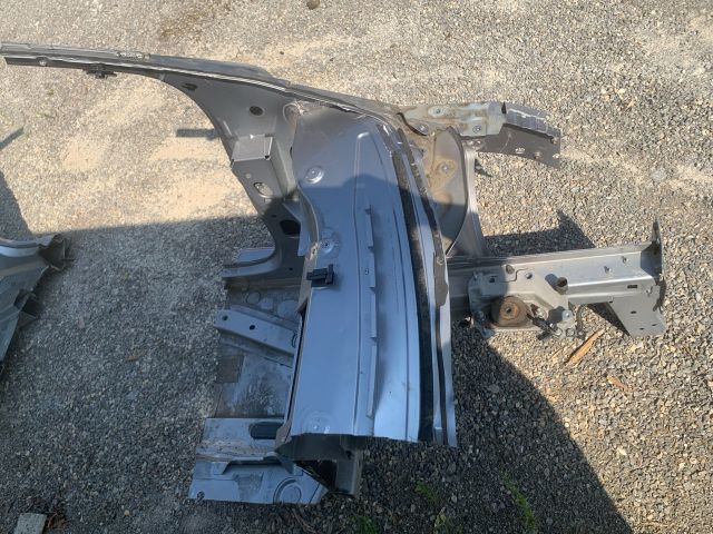 bontott RENAULT ZOE Jobb első Negyed Karosszéria Csomag