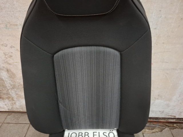 bontott RENAULT ZOE Jobb első Ülés