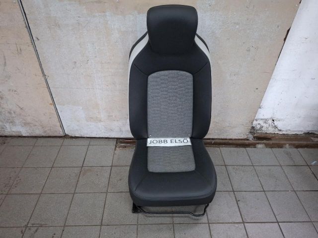 bontott RENAULT ZOE Jobb első Ülés