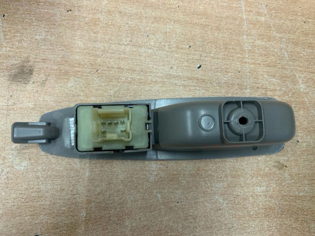 bontott RENAULT ZOE Jobb hátsó Ablakemelő Kapcsoló