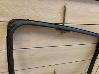 bontott RENAULT ZOE Jobb hátsó Ablakvezető Gumi