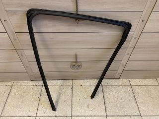 bontott RENAULT ZOE Jobb hátsó Ablakvezető Gumi