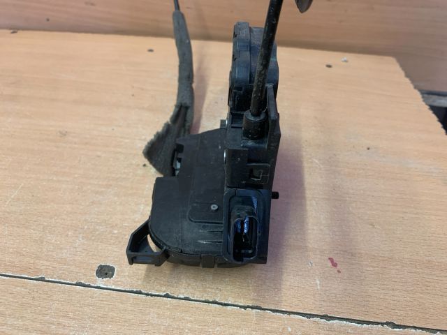 bontott RENAULT ZOE Jobb hátsó Ajtózár