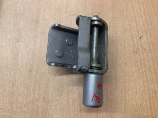 bontott RENAULT ZOE Jobb hátsó Alsó Zsanér