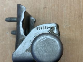 bontott RENAULT ZOE Jobb hátsó Alsó Zsanér