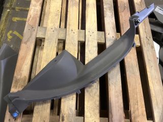 bontott RENAULT ZOE Jobb hátsó Belső Küszöb Burkolat