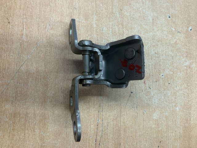 bontott RENAULT ZOE Jobb hátsó Felső Zsanér