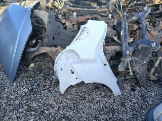 bontott RENAULT ZOE Jobb hátsó Sárvédő