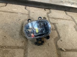 bontott RENAULT ZOE Jobb Ködfényszóró
