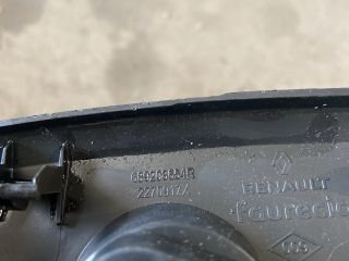 bontott RENAULT ZOE Jobb Műszerfal Oldalkárpit