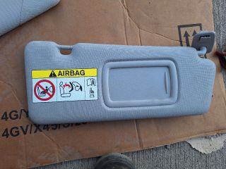 bontott RENAULT ZOE Jobb Napellenző