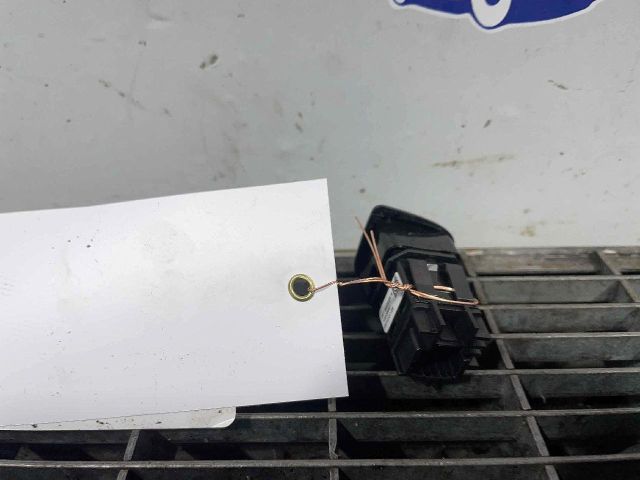 bontott RENAULT ZOE Kapcsoló (Magában)