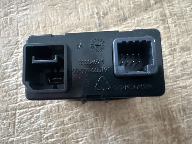 bontott RENAULT ZOE Kártyaolvasó