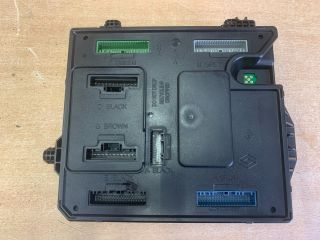 bontott RENAULT ZOE Komfort Elektronika