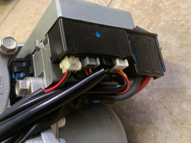 bontott RENAULT ZOE Kormányoszlop