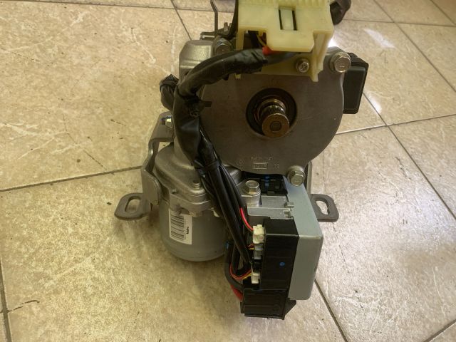 bontott RENAULT ZOE Kormányoszlop