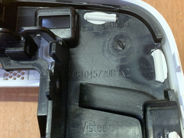 bontott RENAULT ZOE Középkonzol Keret