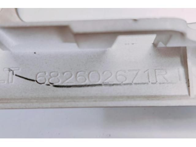 bontott RENAULT ZOE Középső Kardánbox Burkolat