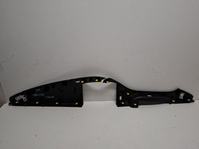 bontott RENAULT ZOE Középső Műszerfal Díszléc