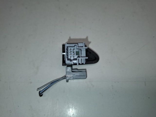 bontott RENAULT ZOE Központizár Kapcsoló