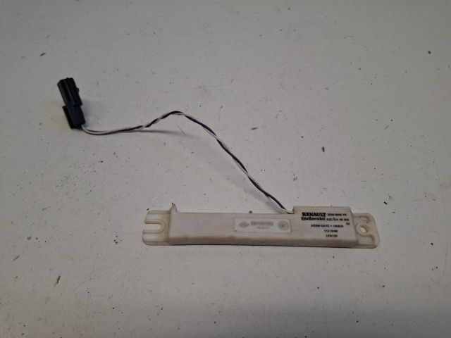 bontott RENAULT ZOE Kulcs Nélküli Nyitás Jeladó