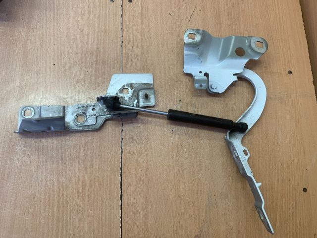 bontott RENAULT ZOE Motorháztető Jobb Zsanér