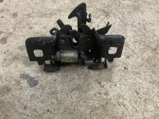 bontott RENAULT ZOE Motorháztető Zárszerkezet