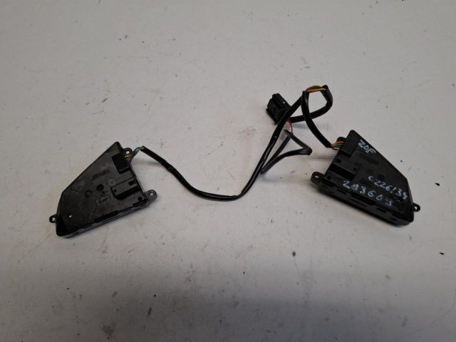 bontott RENAULT ZOE Multikormány Kapcsoló Pár