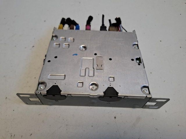 bontott RENAULT ZOE Multimédia Vezérlő