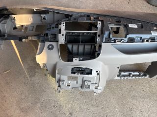 bontott RENAULT ZOE Műszerfal Héj