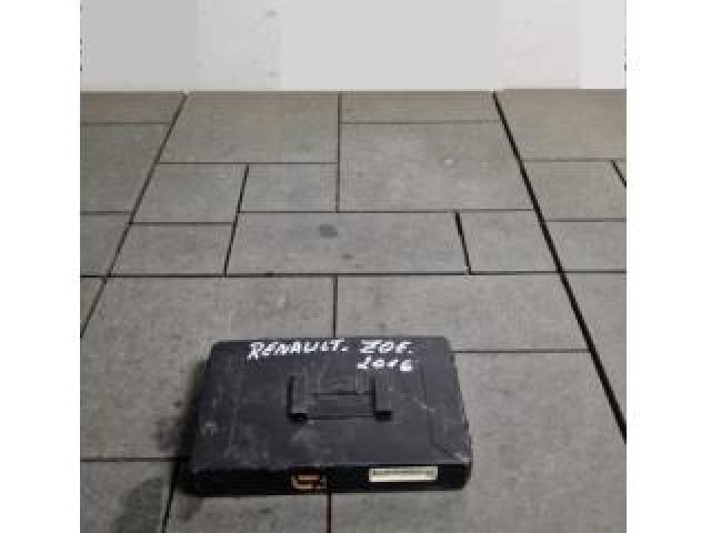 bontott RENAULT ZOE Navigáció Elektronika