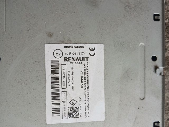 bontott RENAULT ZOE Navigációs Fejegység